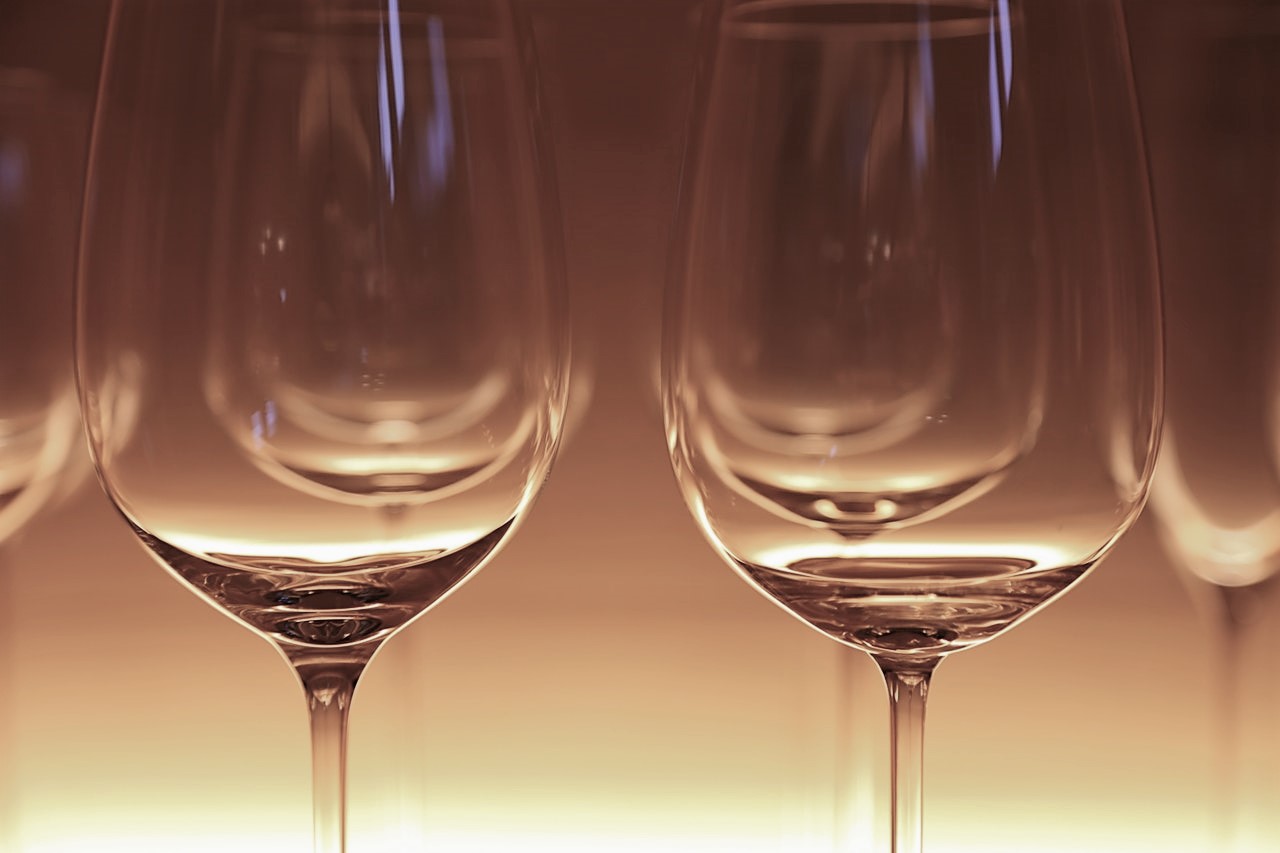 Próximas confrarias virtuais glasses-wine-glasses-eat-restaurant-60554