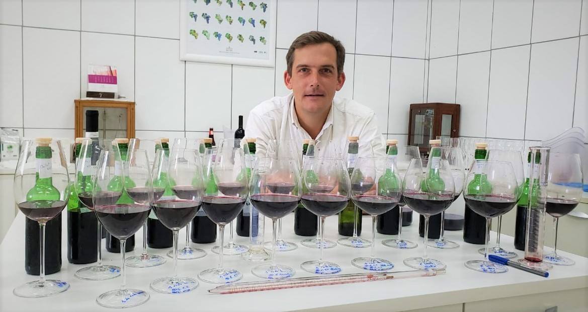 SV#105: Vinho e madeira brasileira Gaspar Desurmont - Vinhetica